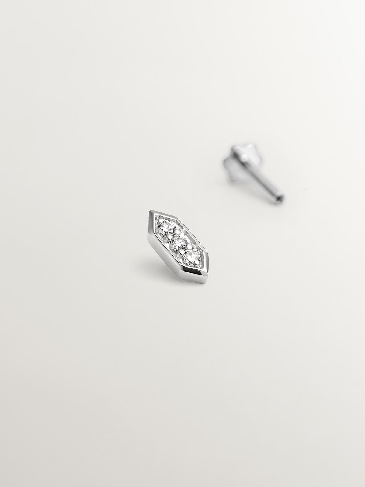 18K White Gold Hexagonal Piercing with Diamonds