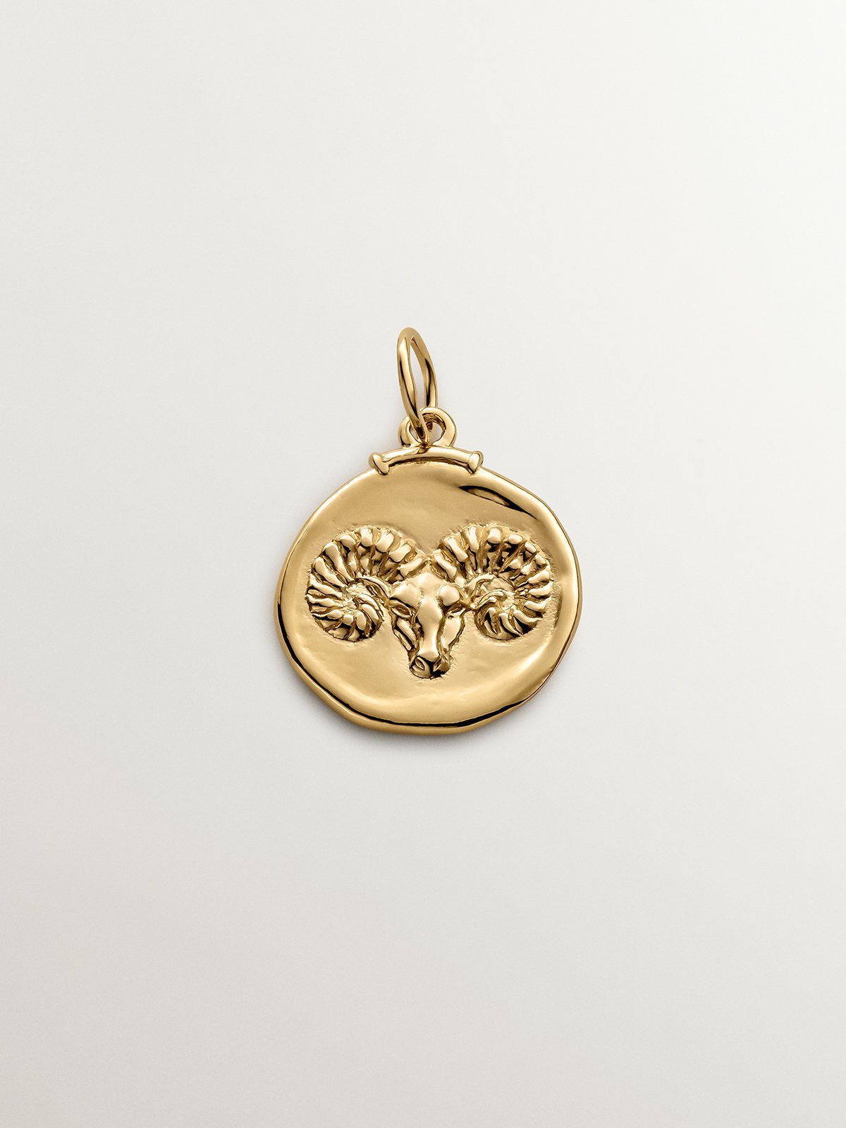 Charm Aries de plata 925 bañada en oro amarillo de 18K