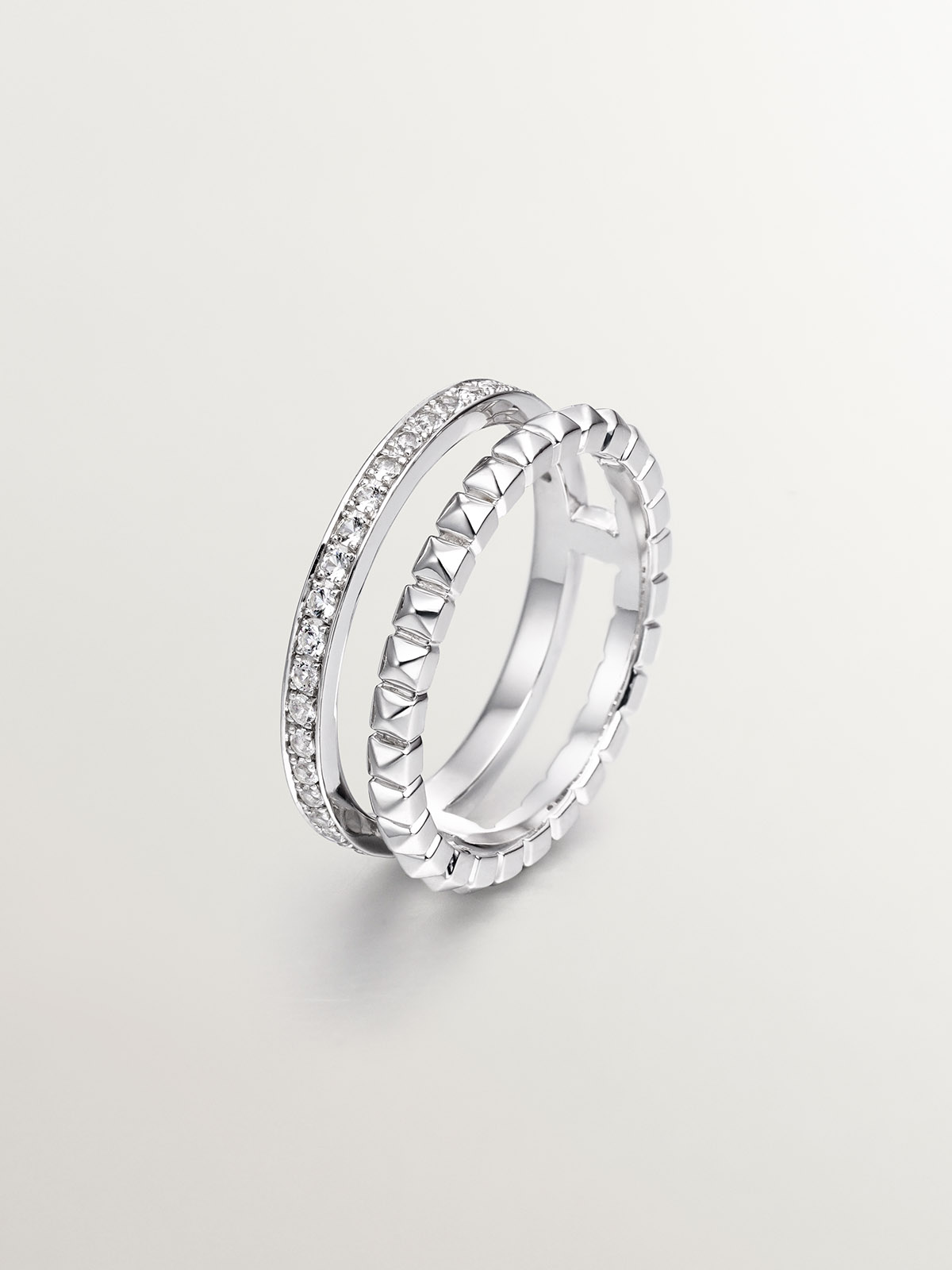 925 Silver double ring with relief and white topazes