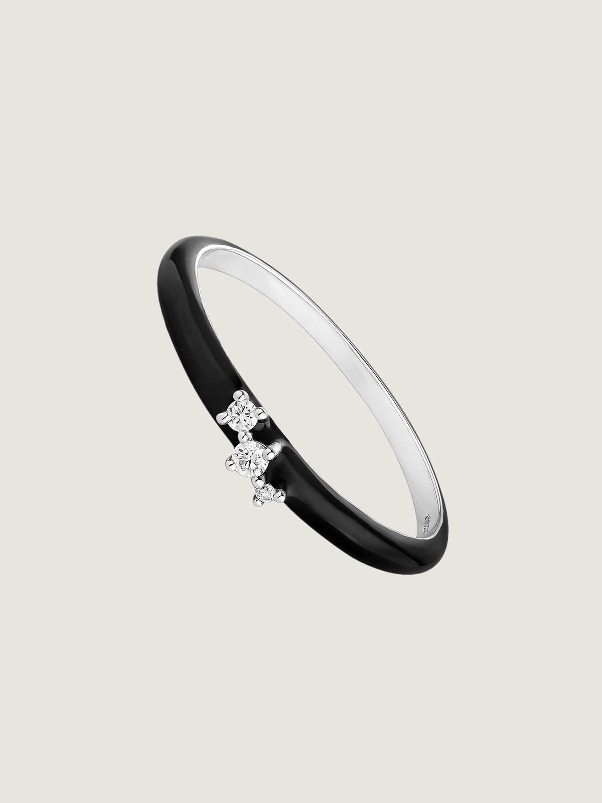 18K White Gold Ring with Black Enamel and Diamonds