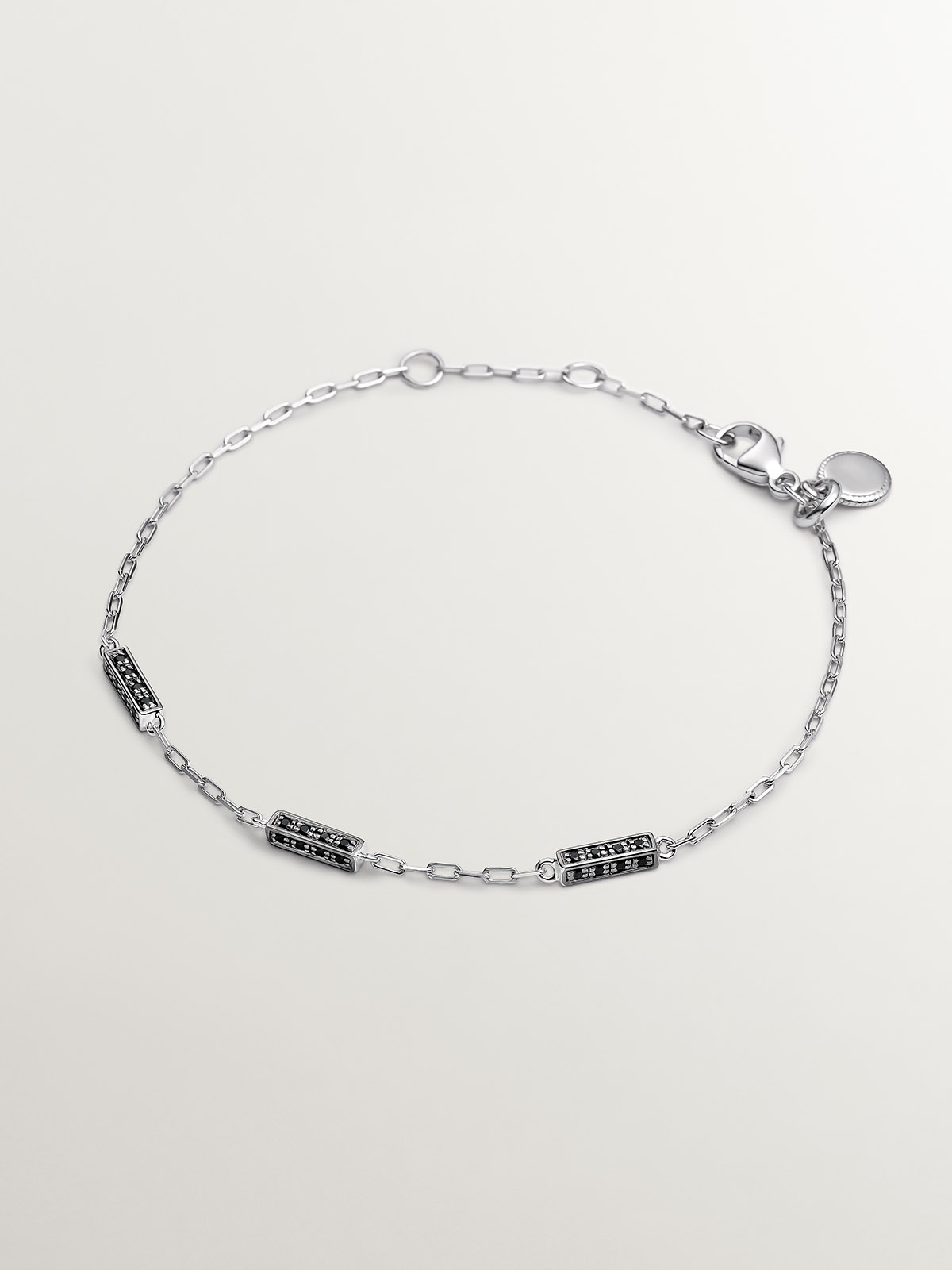 Bracelet en argent 925 avec spinelles noires