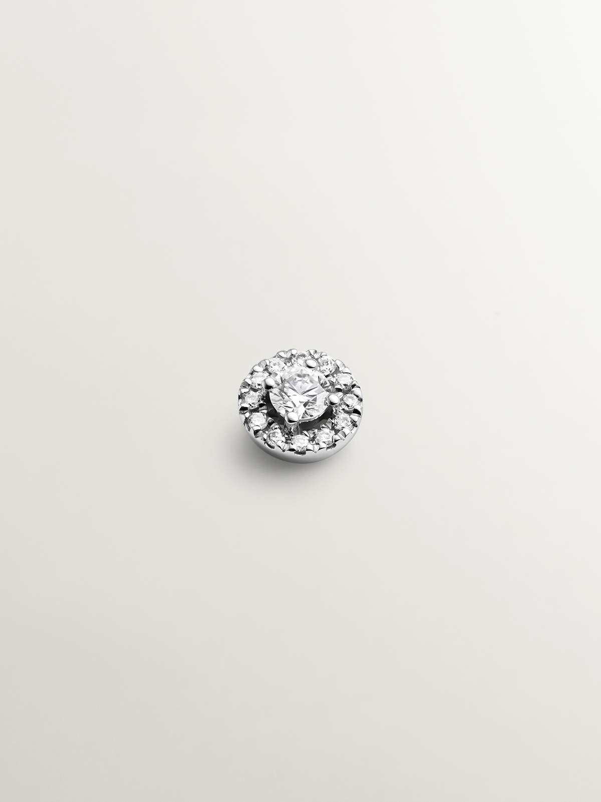 Individual 18k blanc en attente avec 0,15 CTS Diamond Rosette