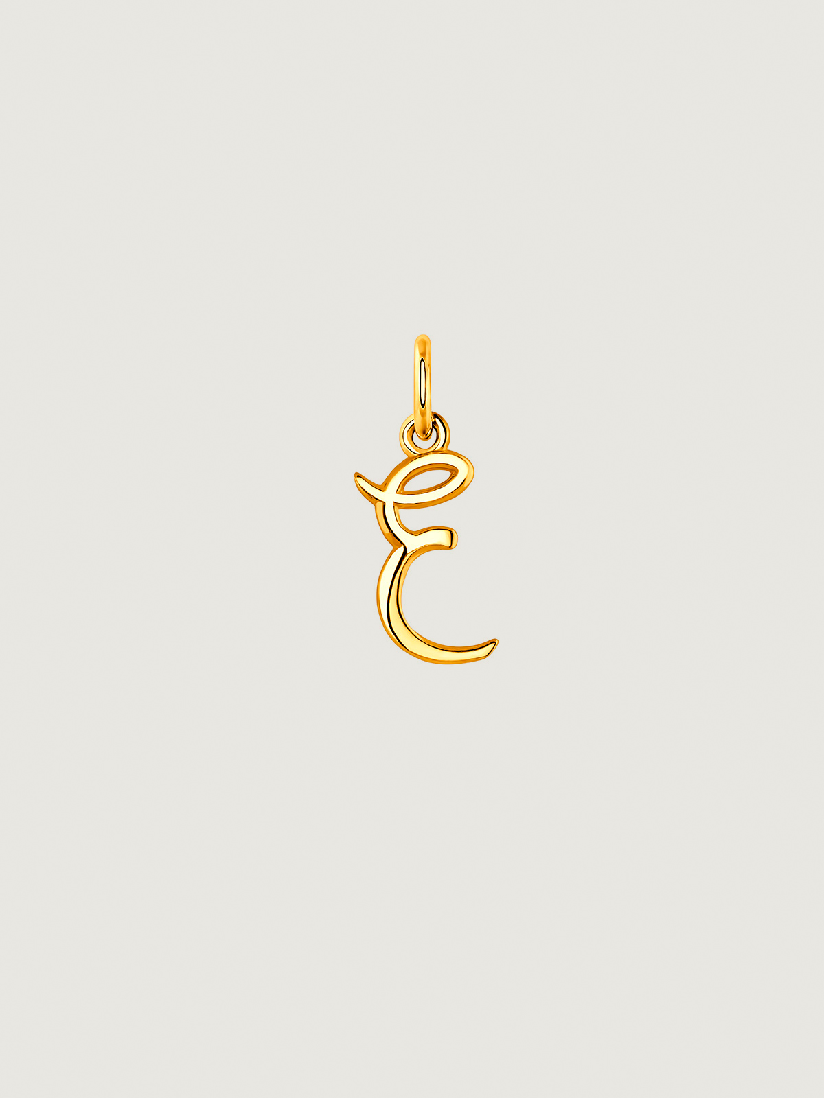 Charm de plata 925 bañada en oro amarillo de 18K con inicial E