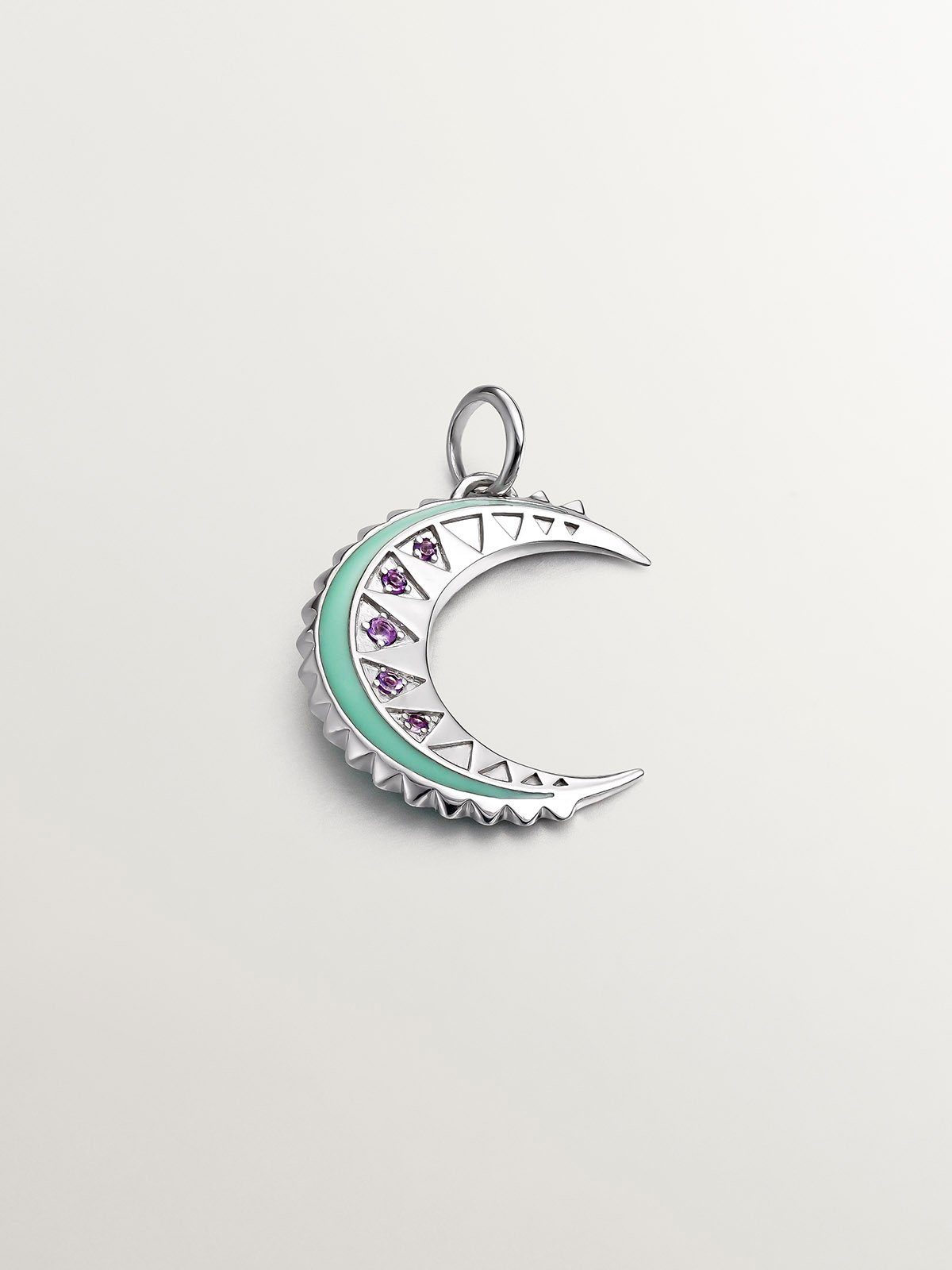 Charm de plata 925 con amatistas moradas, esmalte verde y forma de luna