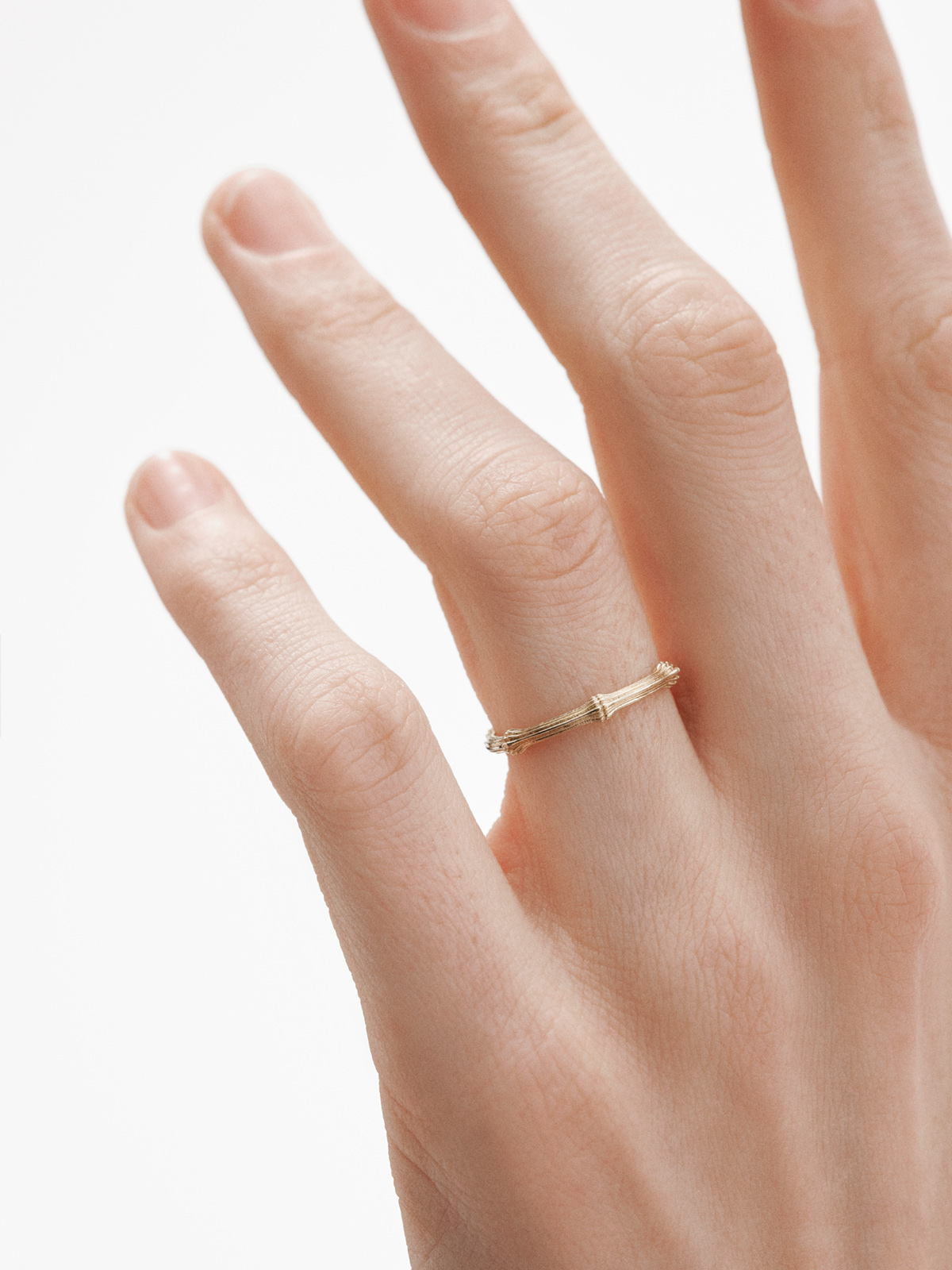 9K Yellow Gold Ring with Bamboo Texture