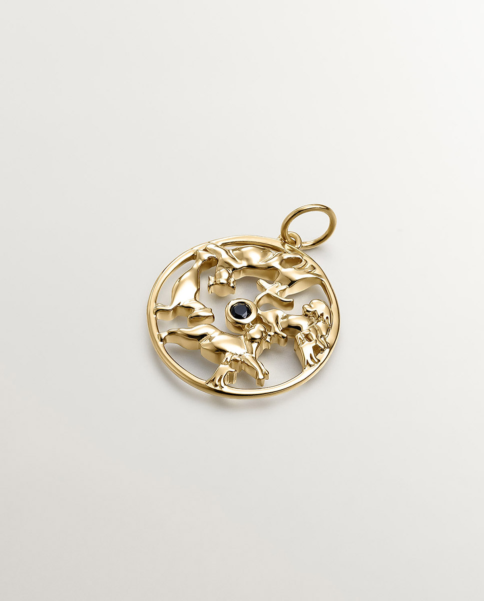 925 silver charm bathed in 18k yellow gold with black spinel and animals