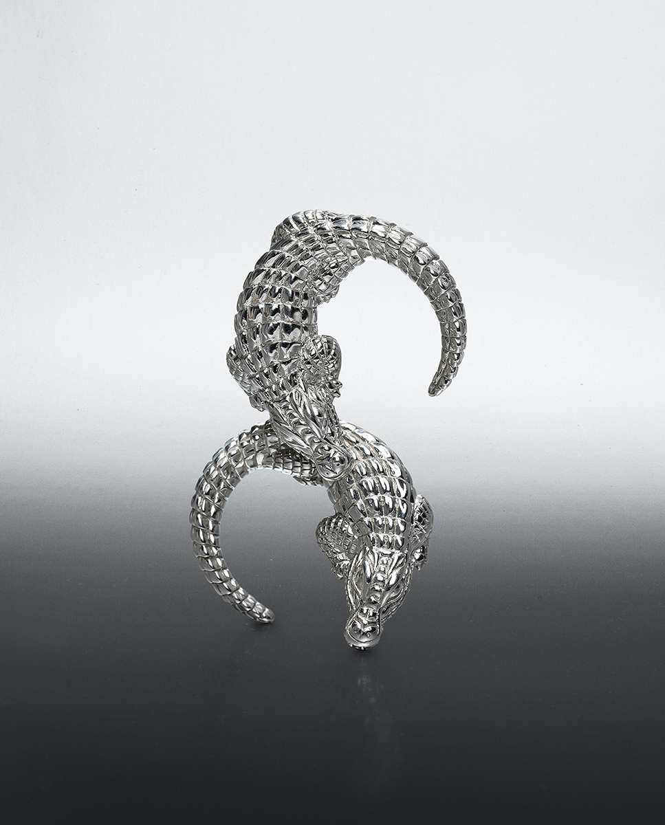 925 silver earrings shaped like crocodile