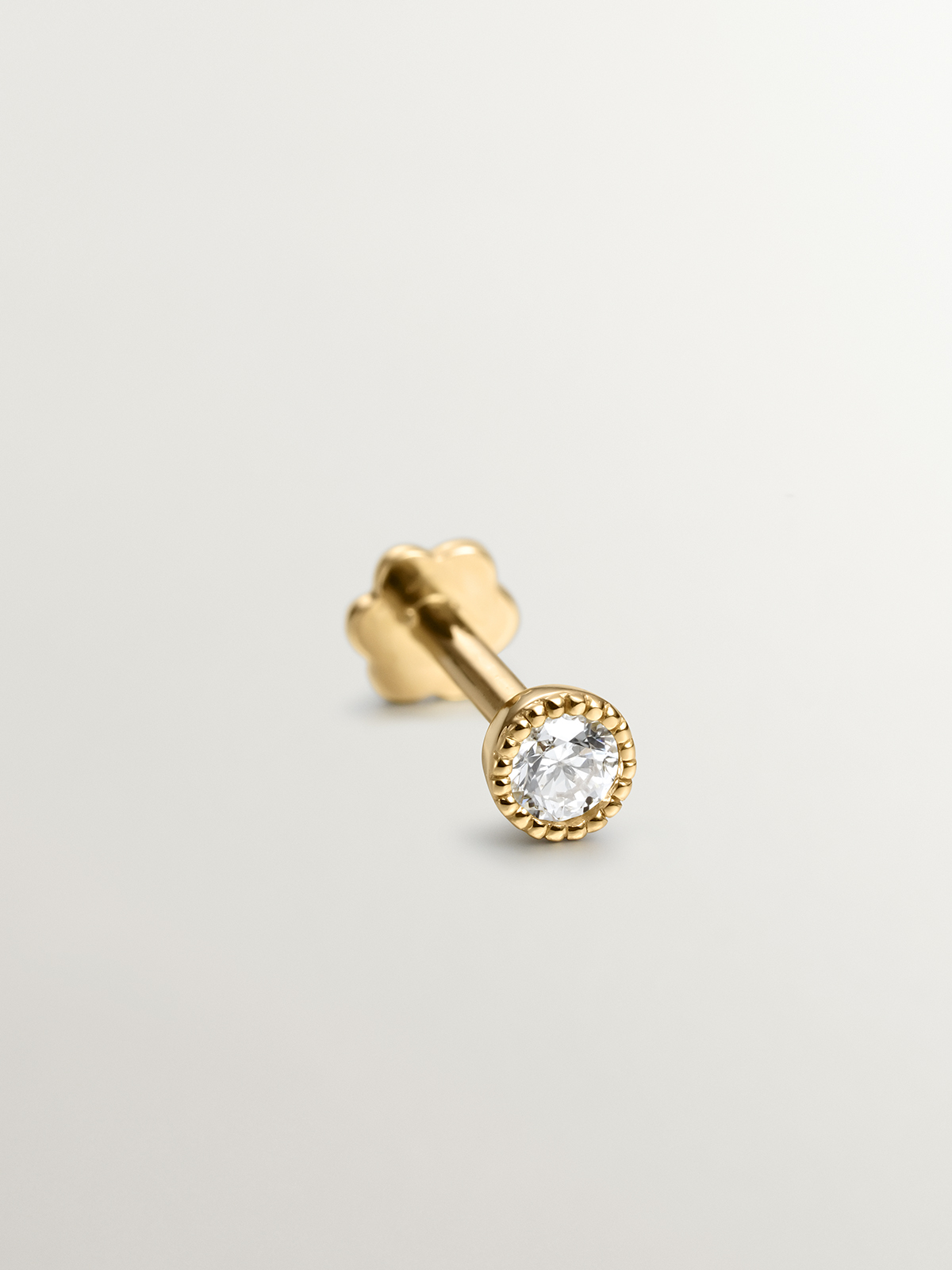 Piercing en or blanc 18K avec diamant de 0,048 cts